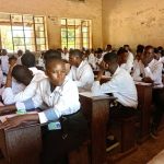 Luilu Epst : Grâce à Jean Claude Musaas Manyong, le groupement de Matamba a son centre d'examen d'État. Des remerciements pleuvent !
